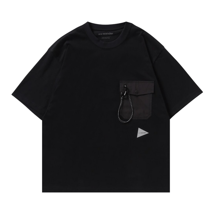 And Wander 75 Pocket T "Black"
