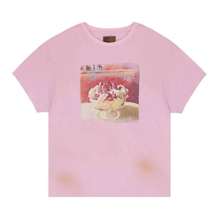 Birth Of Royal Child Berry Is On Top T-Shirt "Pink"